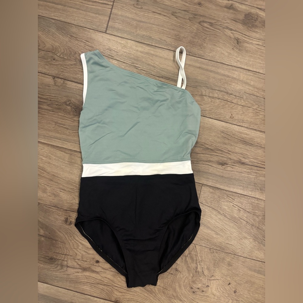 Suffolk leotard